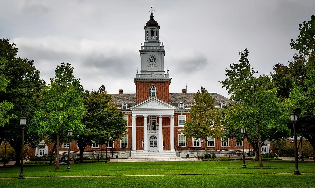 johns hopkins university, gilman hall, school, universities, colleges, education, baltimore, maryland, nature, hdr, sky, clouds, landscape, building, structure, clock tower, landmark, historical, campus, students, academic. Associate degrees: what to keep and what to drop