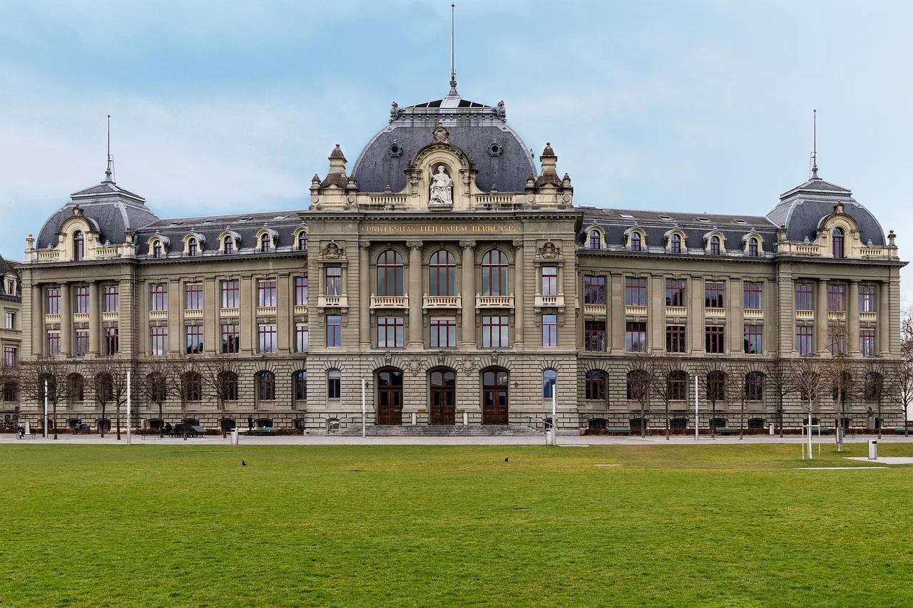 university, bern, university of bern, building, training, study, architecture, campus, college, academic, university, bern, bern, bern, bern, bern. Scoring a business major like what it actually is: a course list