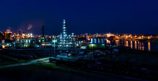 port arthur, texas, night, evening, industry, refinery, oil, architecture, illuminated, factory, industrial, lights, lighting, reflections, panorama, hdr, petroleum, petrochemical, storage, blue light, blue night, blue industry, blue lights, texas, texas, industry, industry, industry, refinery, refinery, refinery, factory, factory, factory, factory, factory, industrial, petroleum, petroleum, petroleum, petrochemical, petrochemical. Management degree demand in Texas: employers and sectors