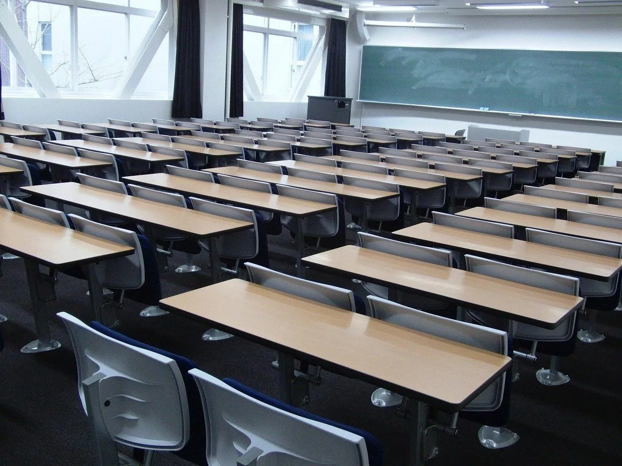 kansai university, japan, school, classroom, inside, chalkboard, desks, seats, education, window, blue school, blue education, blue classroom, blue window, blue desk, school, school, school, school, classroom, classroom, classroom, classroom, classroom, education. MBA programs curriculum: questions to ask